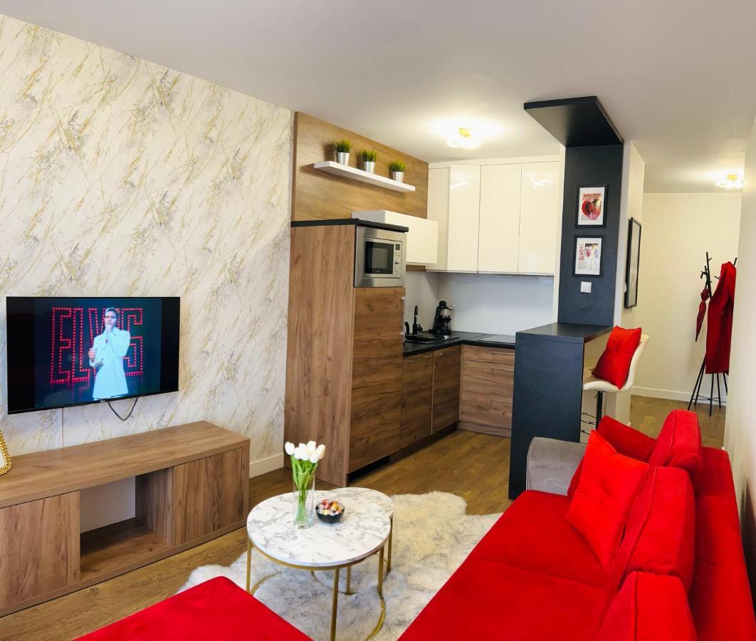 Apartment Downtown Presley Air-conditioned Rzeszów